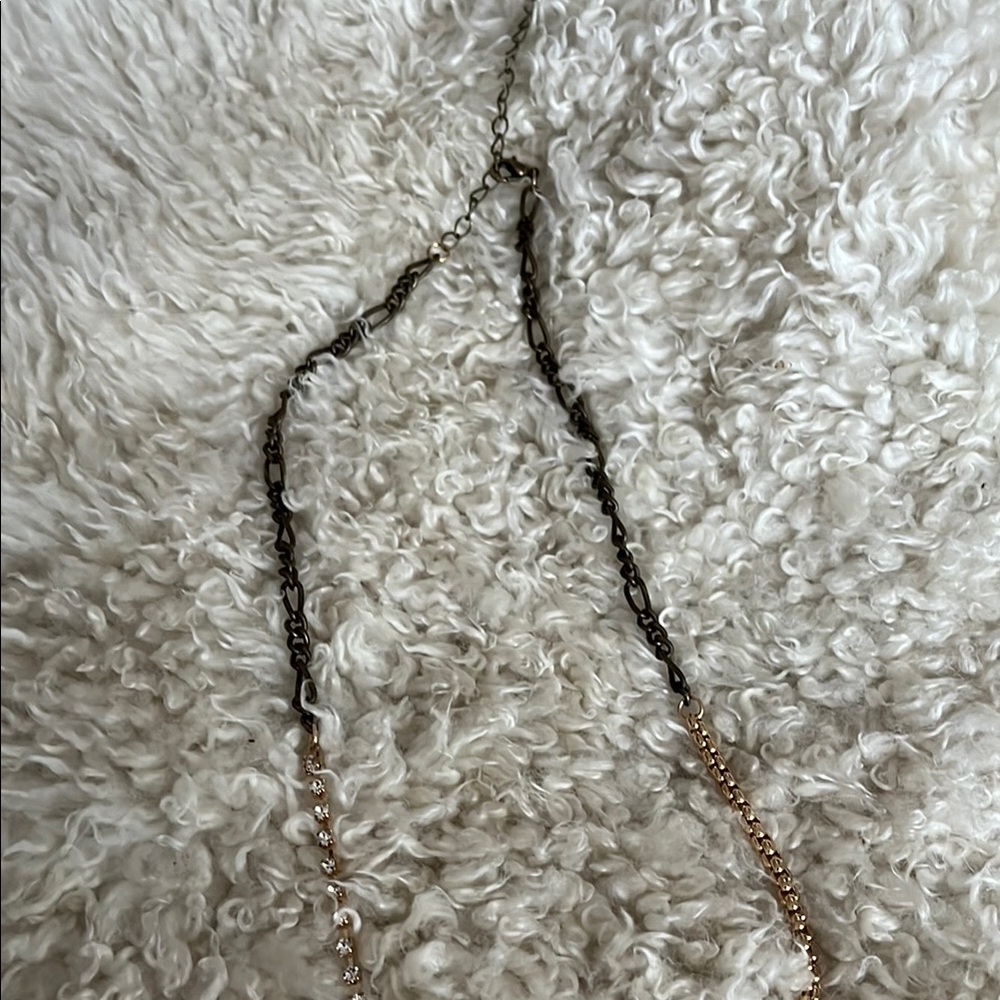 Boho Multi-Color Leaf Pendant Necklace - Picture 4 of 5